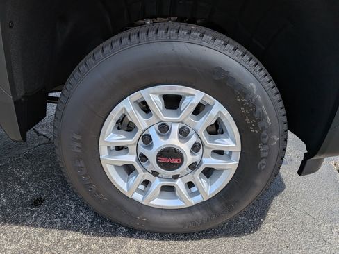 New 2026 GMC Sierra 2500 Pro w/ 1SA Pro Safety Plus Package AWD/4WD image 12