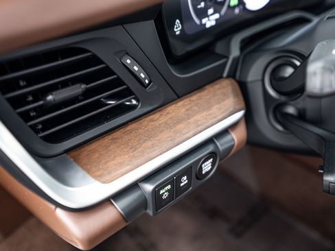 New 2026 Porsche 911 Carrera 4S image 24