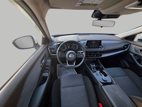 Used 2023 Nissan Rogue SV image 13