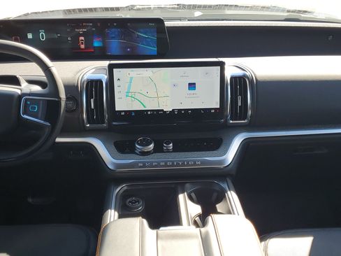 New 2025 Ford Expedition Tremor image 14