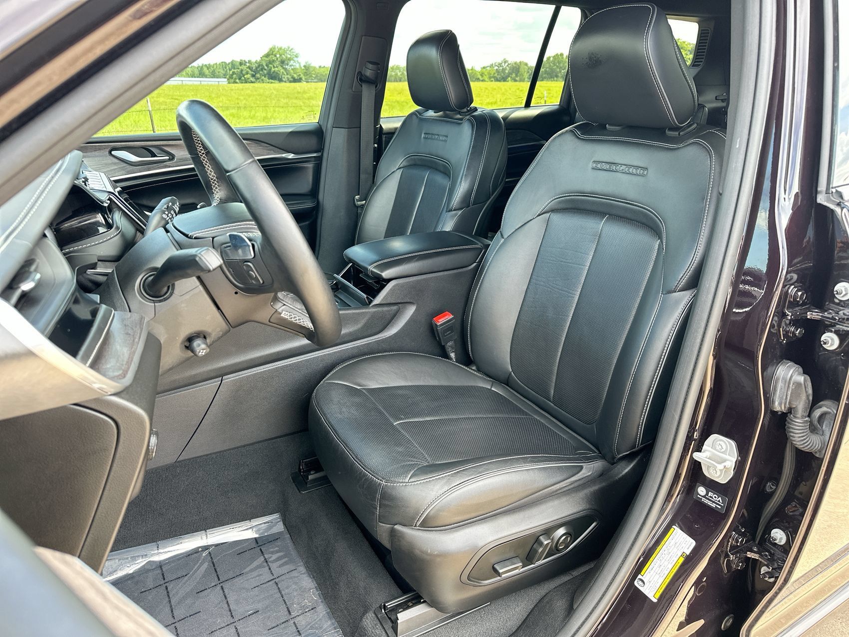 Used 2022 Jeep Grand Cherokee L Overland AWD/4WD image 11