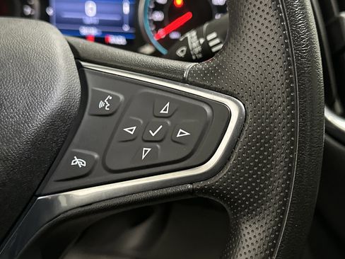 Used 2019 Chevrolet Equinox LT image 25