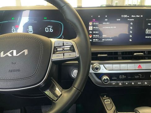 Used 2025 Kia Telluride S image 19