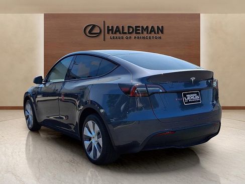 Used 2023 Tesla Model Y Long Range AWD/4WD image 4