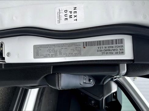 Used 2024 Jeep Grand Cherokee Limited 4xe image 29