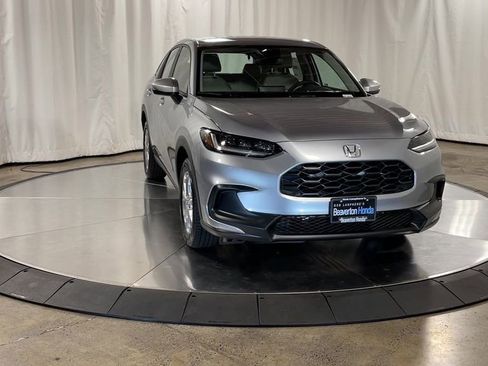 Certified 2023 Honda HR-V LX image 31