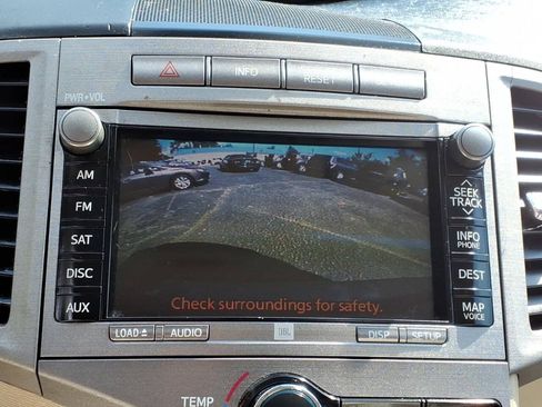 Used 2011 Toyota Venza w/ Premium Pkg #2 FWD image 21
