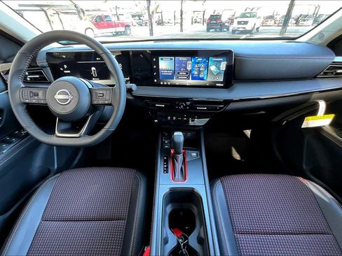 New 2026 Nissan Kicks SR image 5