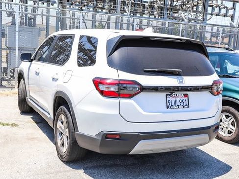 Used 2023 Honda Pilot EX-L image 12