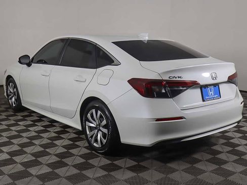 Used 2025 Honda Civic LX image 6