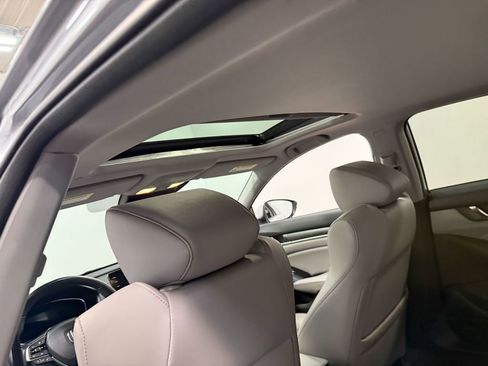 Used 2018 Honda Accord EX-L image 52