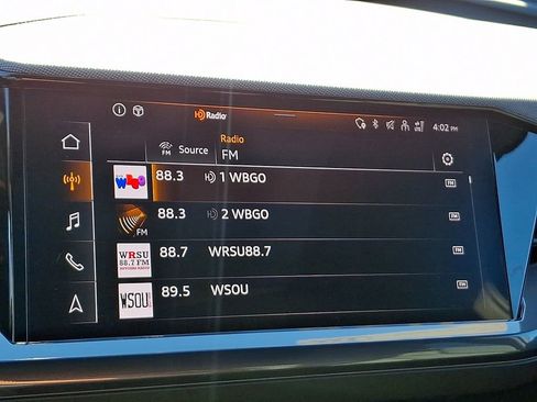 Certified 2025 Audi Q4 e-tron Premium Plus w/ Premium Plus image 5