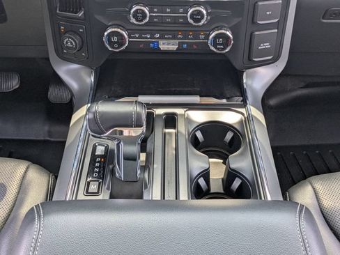 Used 2021 Ford F150 Lariat AWD/4WD image 17