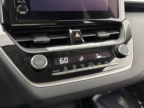 Used 2023 Toyota Corolla LE image 14