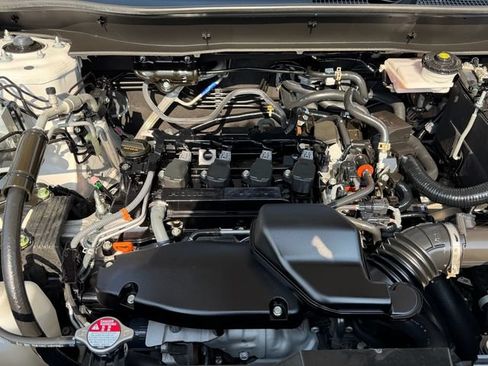 Used 2025 Honda CR-V EX image 20