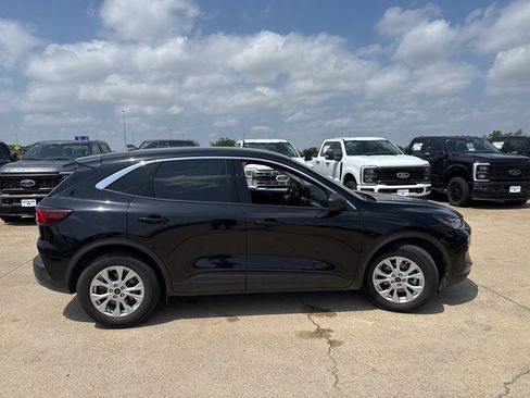 Used 2024 Ford Escape Active image 17