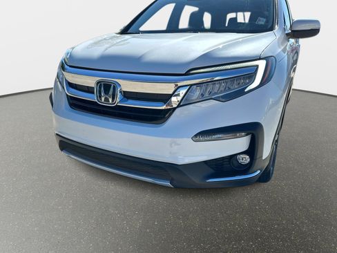 Used 2022 Honda Pilot Touring image 7