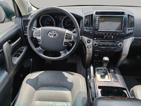 Used 2009 Toyota Land Cruiser AWD/4WD image 3