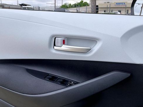 New 2026 Toyota Corolla SE FWD image 18