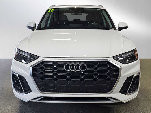 Used 2023 Audi Q5 2.0T Premium Plus w/ Premium Plus Package image 2