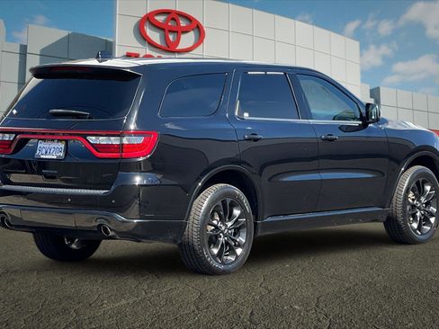 Used 2022 Dodge Durango GT w/ Blacktop Package image 3