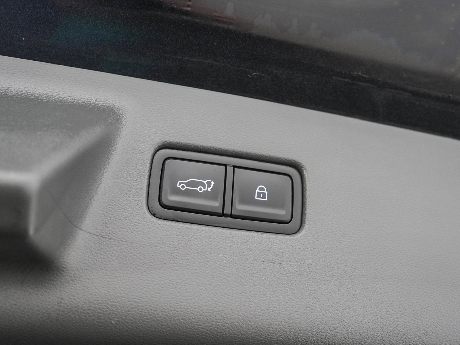 Used 2025 Hyundai Santa Fe Calligraphy AWD/4WD image 11