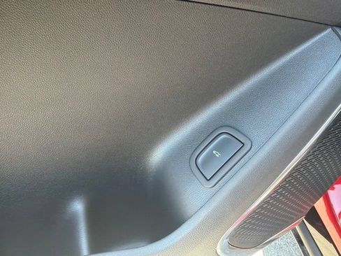 New 2026 Chevrolet Traverse RS AWD/4WD image 15
