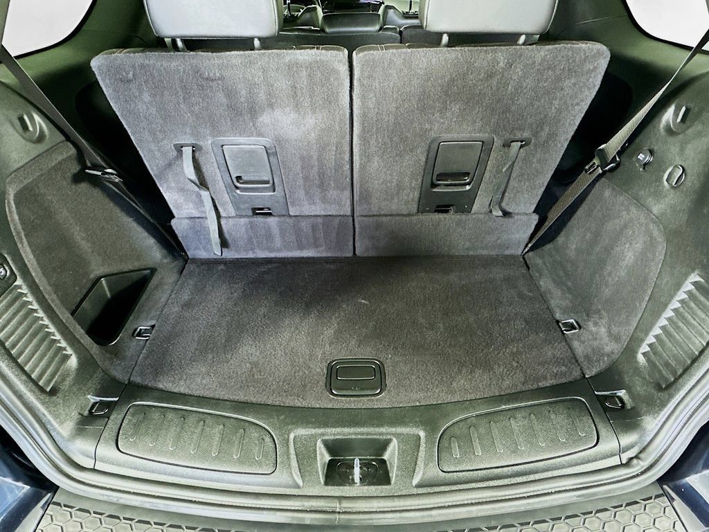Certified 2025 Dodge Durango R/T AWD/4WD image 39
