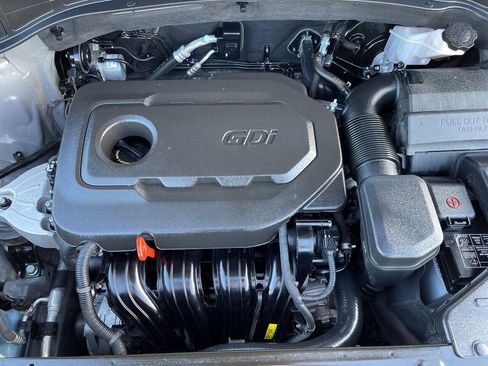 Used 2017 Hyundai Santa Fe Sport AWD/4WD image 25