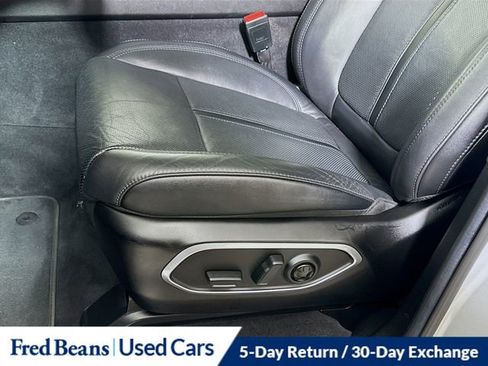 Used 2022 Jeep Wagoneer Series II w/ Premium Group I image 22