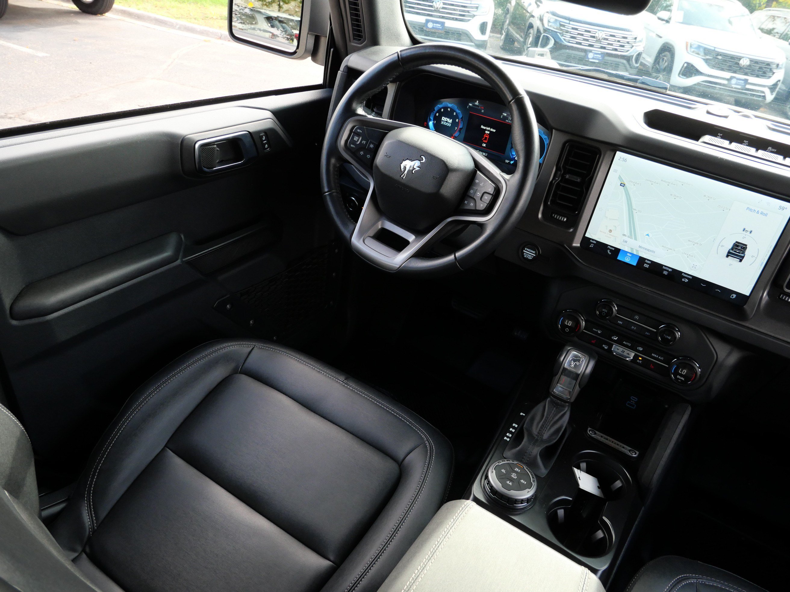 Used 2025 Ford Bronco Big Bend w/ Black Diamond Package AWD/4WD image 9