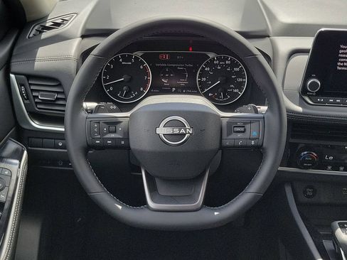 New 2026 Nissan Rogue SV FWD image 17