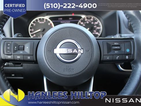 Certified 2022 Nissan Rogue SL w/ SL Premium Package image 30