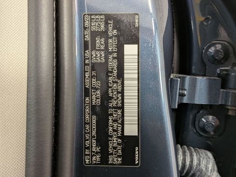 Used 2024 Volvo S60 T8 Plus w/ Protection Package Premier AWD/4WD image 32