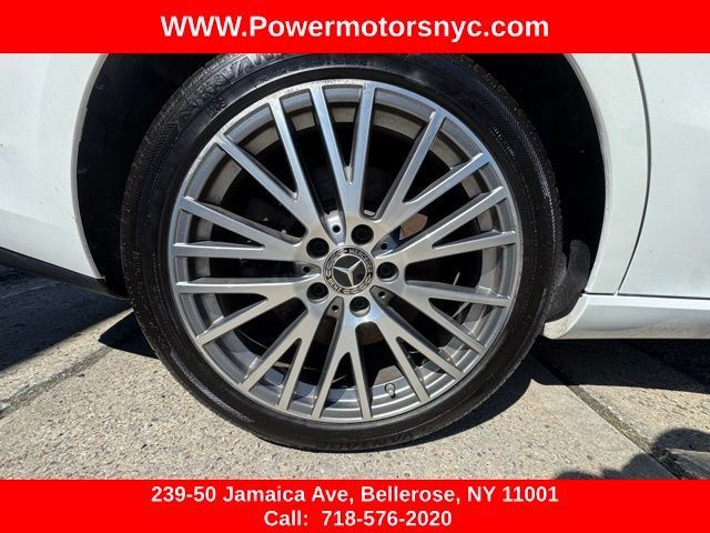Used 2023 Mercedes-Benz CLA 250 4MATIC w/ Premium Package image 17