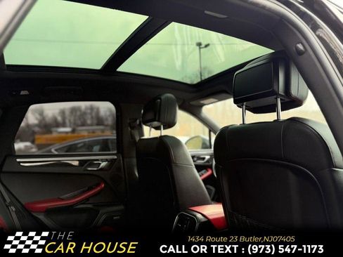 Used 2017 Porsche Macan image 23