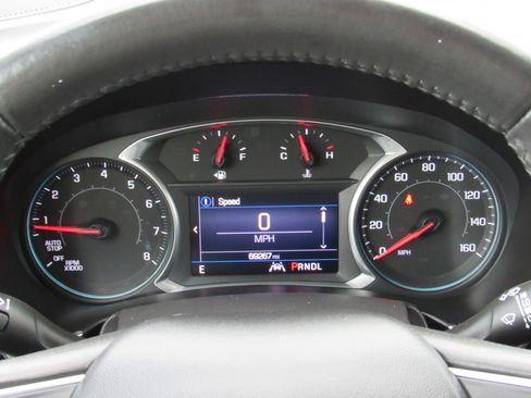 Used 2022 Chevrolet Equinox LT image 16