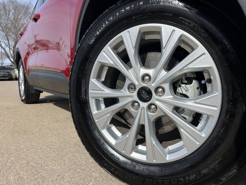 Used 2025 Ford Escape Active image 8