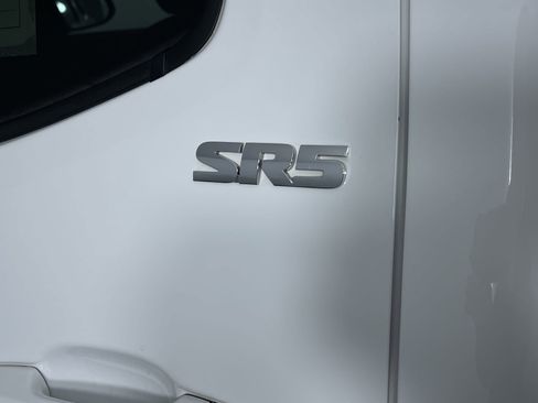 Used 2020 Toyota Tacoma SR5 image 25