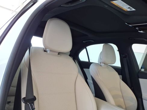 Used 2022 Mercedes-Benz C 300 4MATIC Sedan image 23