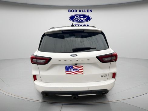 Used 2024 Ford Escape ST-Line Select w/ Tech Pack #2 AWD/4WD image 4
