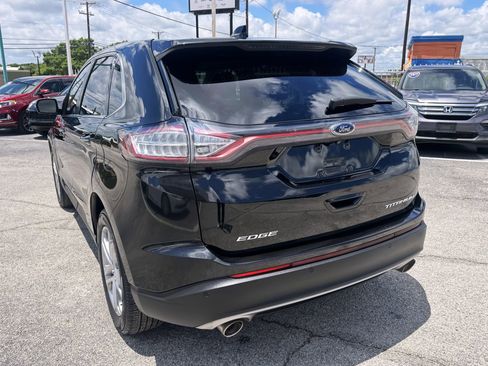 Used 2015 Ford Edge Titanium w/ Equipment Group 301A FWD image 4