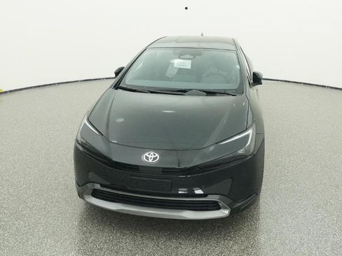 New 2026 Toyota Prius XLE FWD image 10