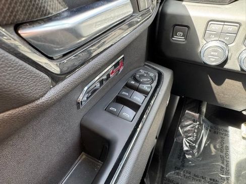 Certified 2024 GMC Sierra 1500 AT4 w/ AT4 Preferred Package AWD/4WD image 33
