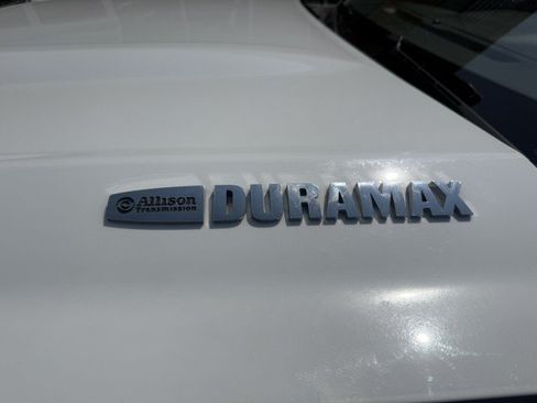 Used 2017 Chevrolet Silverado 2500 LTZ w/ Duramax Plus Package AWD/4WD image 16