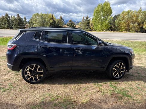 Used 2018 Jeep Compass Limited image 14