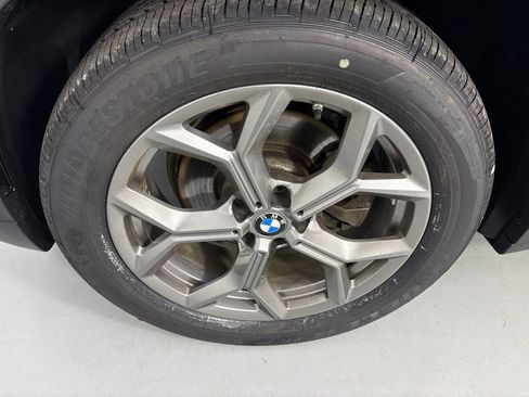 Used 2020 BMW X3 xDrive30i w/ Driving Assistance Package AWD/4WD image 9