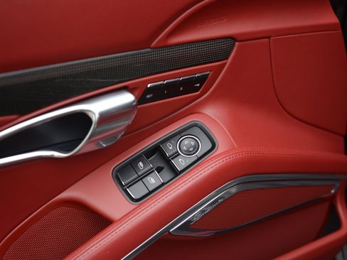 Used 2015 Porsche Cayman GTS RWD image 15