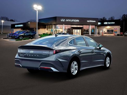 New 2026 Hyundai Sonata SE image 7