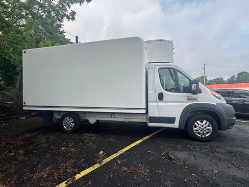 Used 2014 RAM ProMaster 3500 w/ Premium Appearance Group FWD image 6